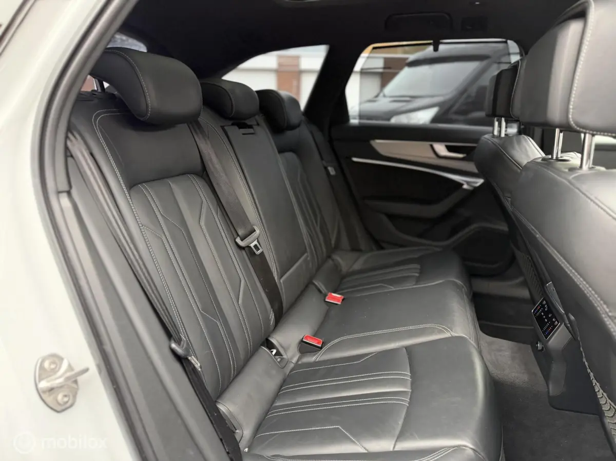 50 TDI Quattro S-Line S6 -MAXTON-22"- *INRUIL MOGELIJK*