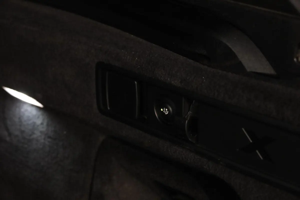 xDrive50e M-Sport Pro|Individual|Pano|H&K|360|HUD|Trekhaak|