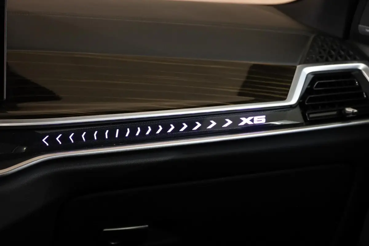 xDrive50e M-Sport Pro|Individual|Pano|H&K|360|HUD|Trekhaak|