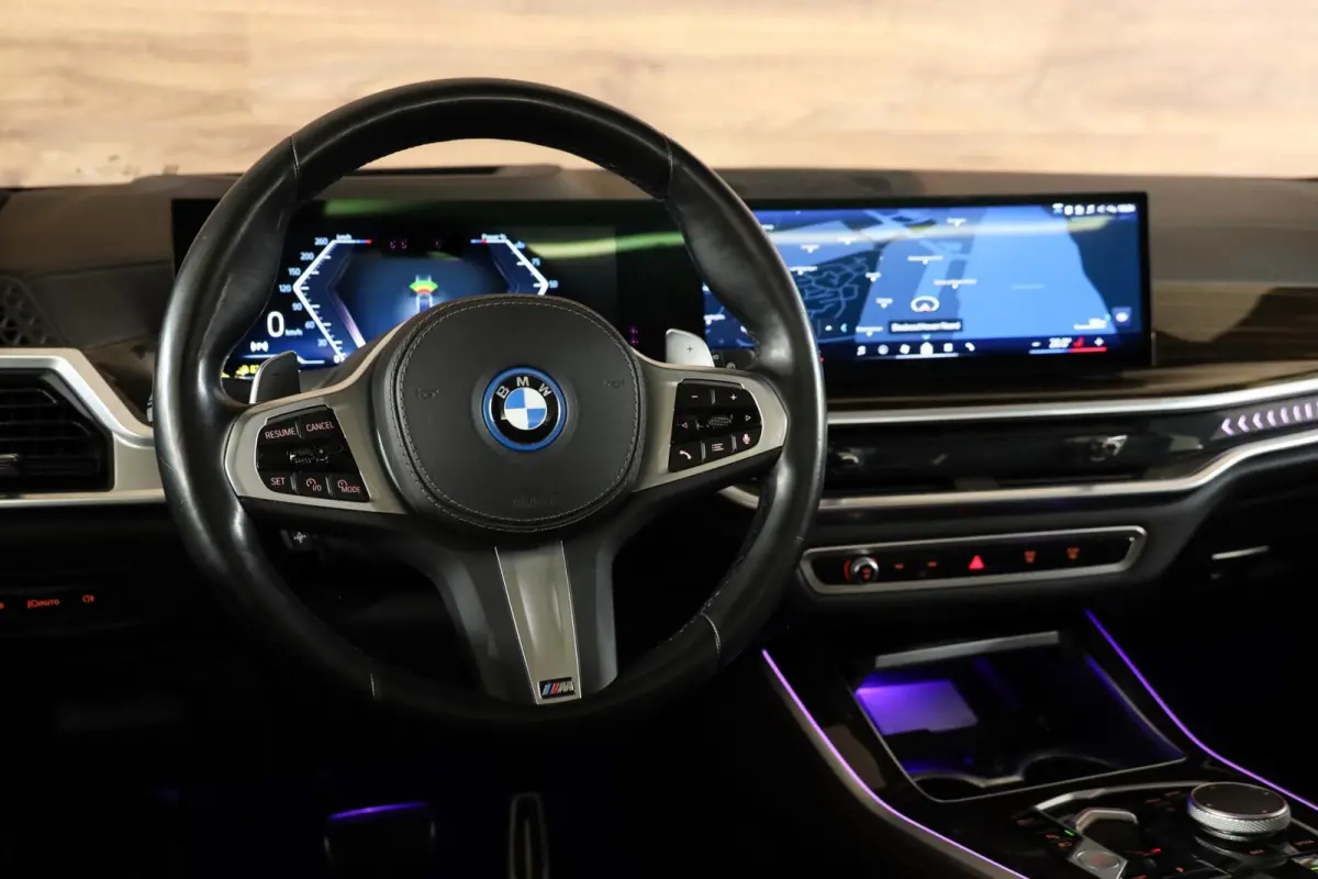 xDrive50e M-Sport Pro|Individual|Pano|H&K|360|HUD|Trekhaak|