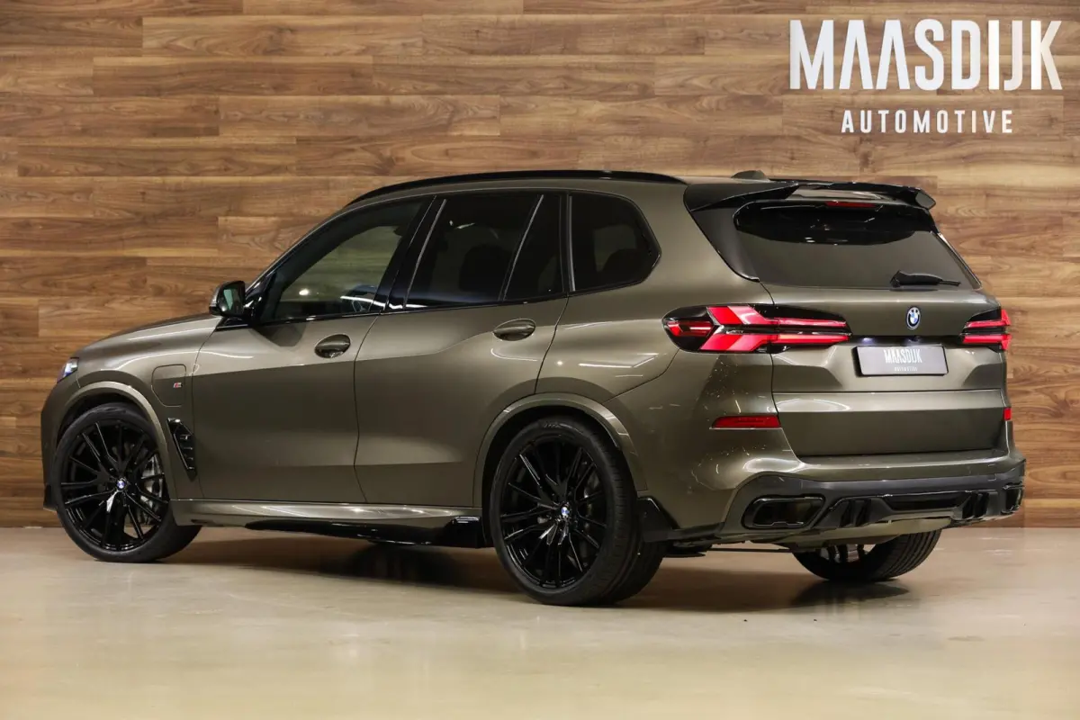 xDrive50e M-Sport Pro|Individual|Pano|H&K|360|HUD|Trekhaak|