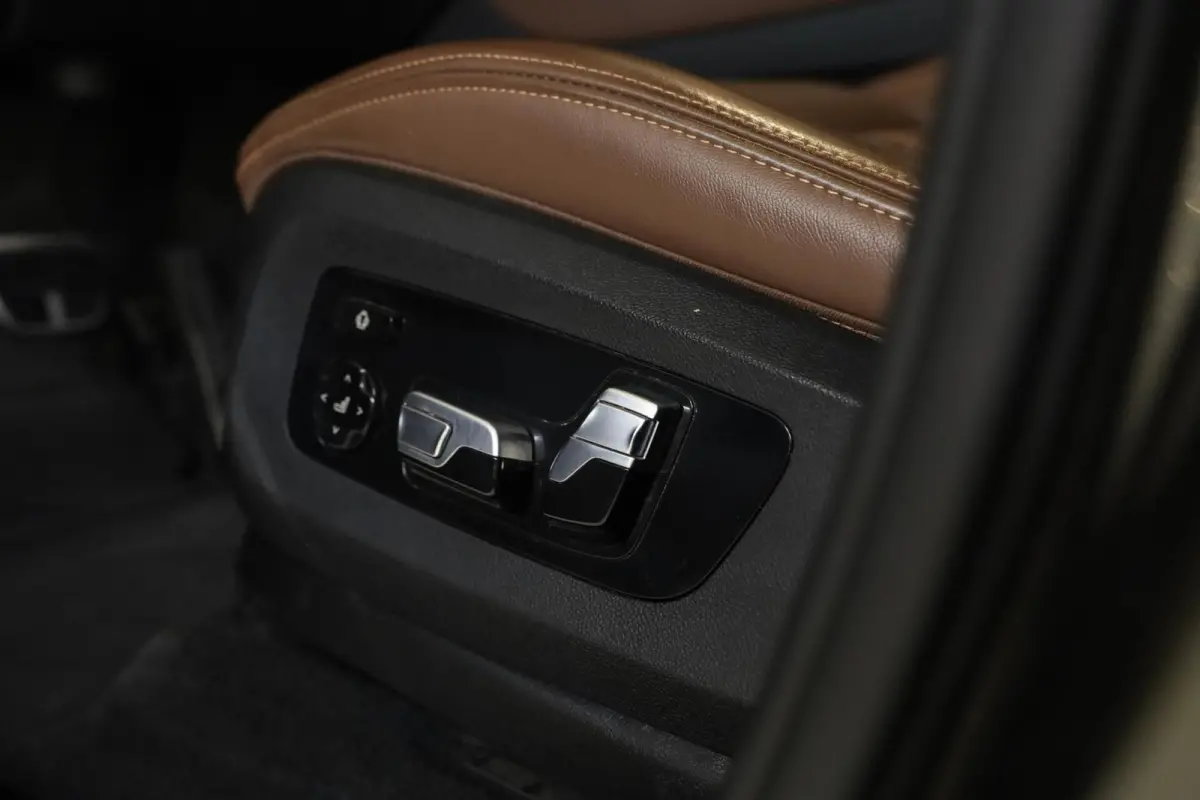 xDrive50e M-Sport Pro|Individual|Pano|H&K|360|HUD|Trekhaak|