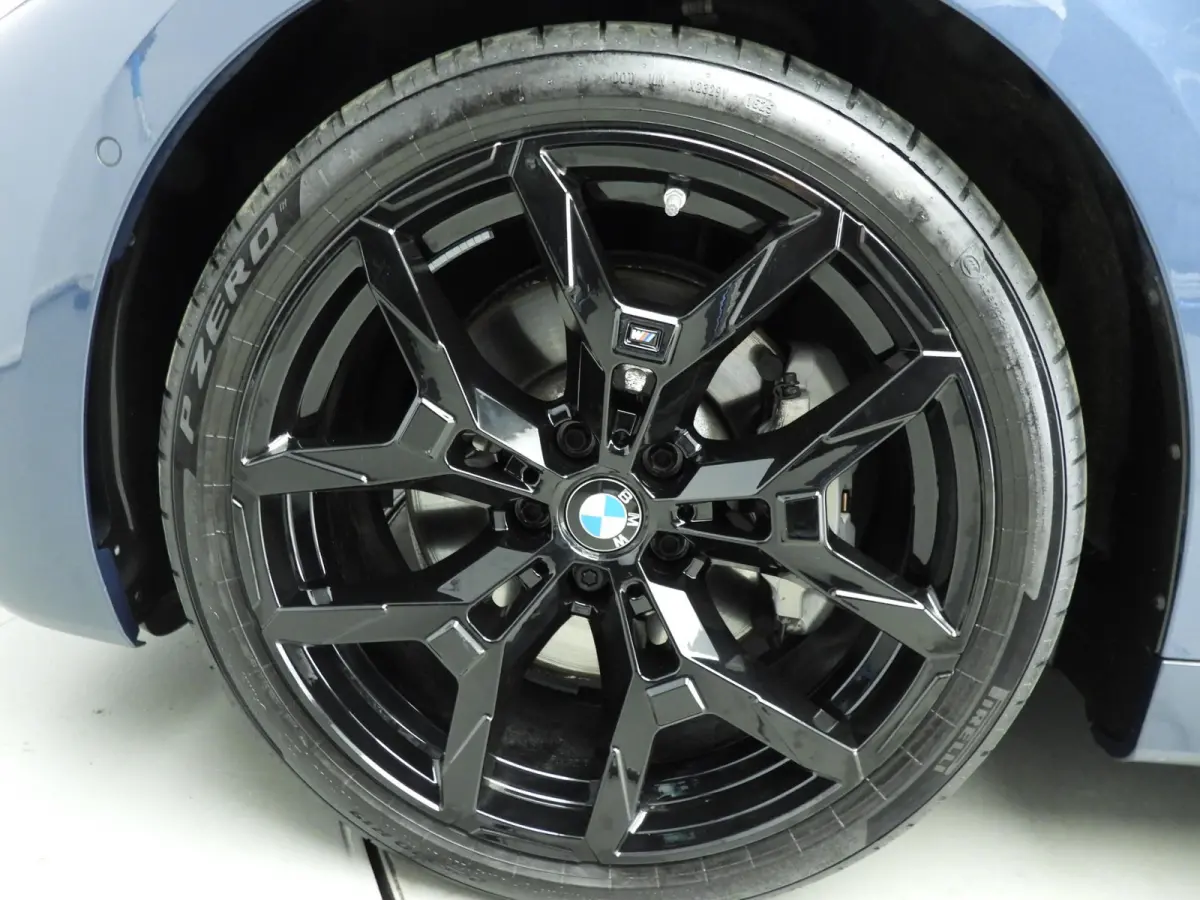430i xDrive | M-Sportpakket | LED | Navigatie | Schuifdak | Sportstoelen | Stoelverwarming | DAB | Alu 19 inch