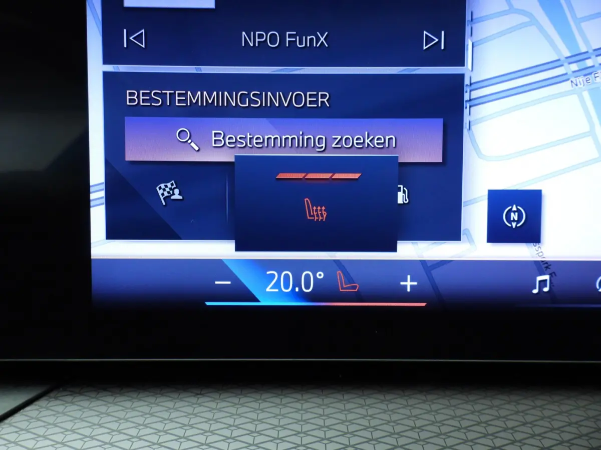 420i | M-Sportpakket | LED | Navigatie | Sportstoelen | Schuifdak | Stoelverwarming | DAB | Alu 19 inch