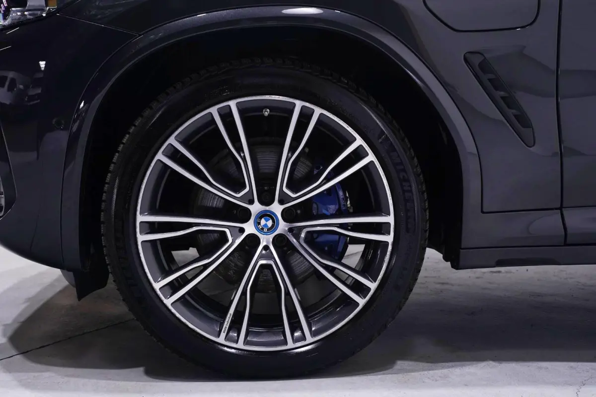 xDrive30e M Sport NAP SOH 98% 360-Camera 21"-Lmv  Electrische trekhaak Memory Panodak Stoel-/stuur verwarming Shadowline Leder M Sport remsysteem
