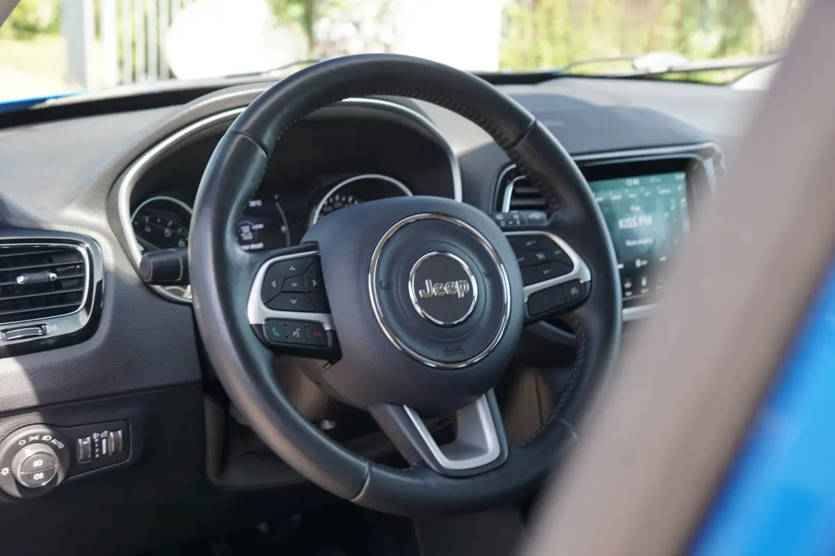 1.4 MultiAir Night Eagle FWD | Hydro Blue Metallic | NAV/Camera/Carplay/Cruise/Clima/PDC - Superstoer!