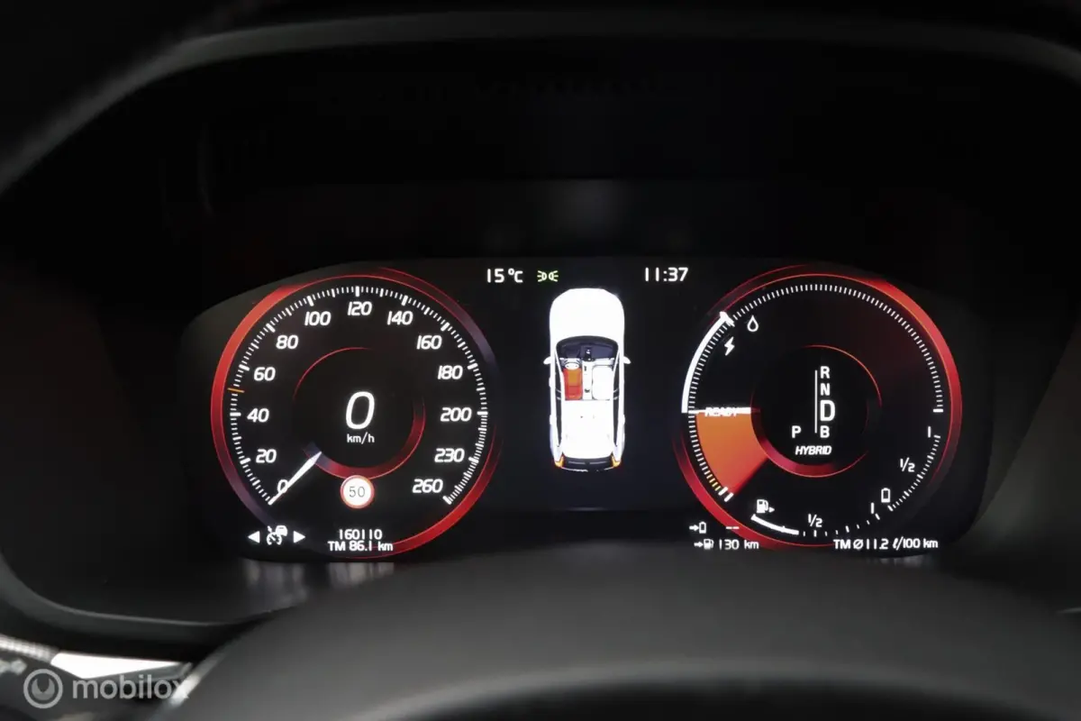 2.0 T8 Twin Engine AWD R-Design|HUD|Pano|Camera|Stuurverwarming