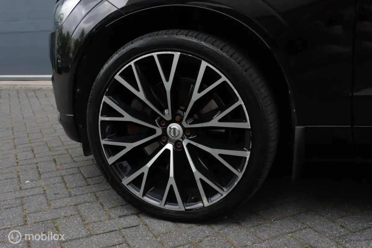 2.0 T8 Twin Engine AWD R-Design|HUD|Pano|Camera|Stuurverwarming