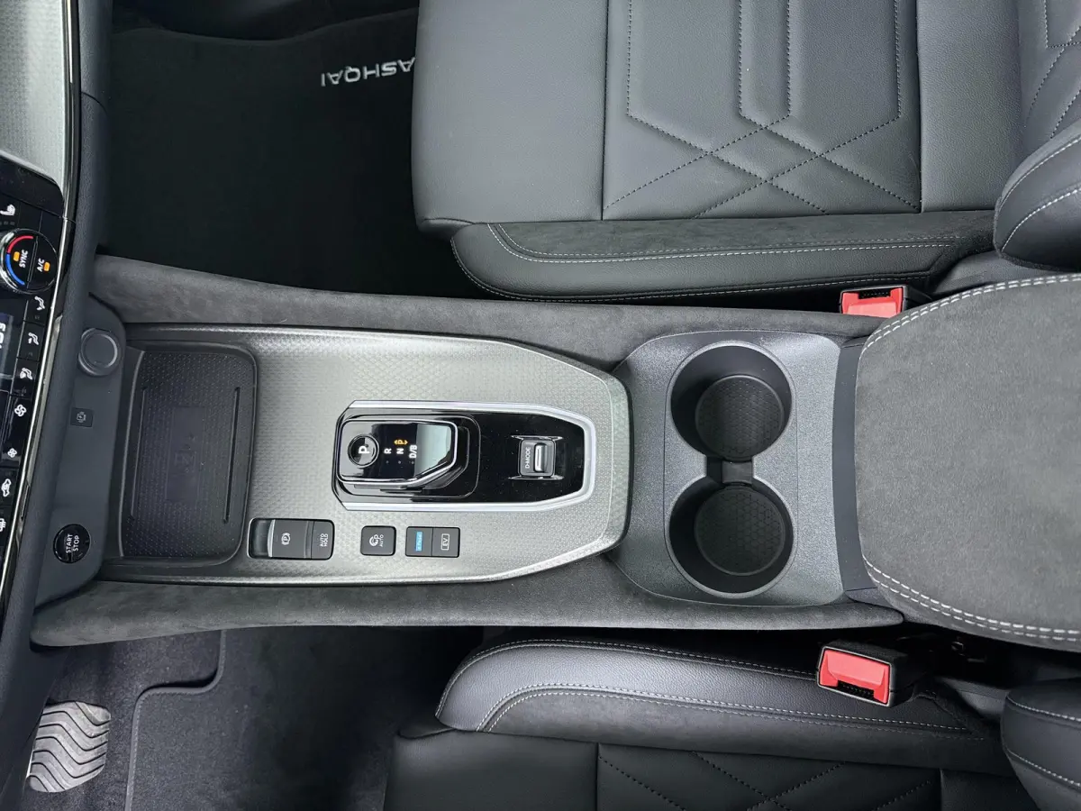 1.5 e-Power N-Design | Panoramadak | Stoel-, Stuur- & Voorruitverw. |