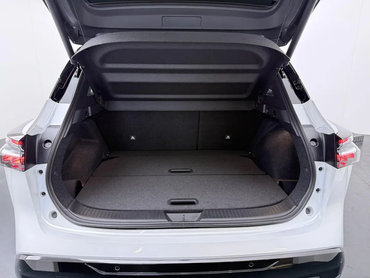 1.3 MHEV Xtronic Tekna Plus | Luxe Lederen Bekl. | BOSE Audio | Panoramadak | Head-Up |