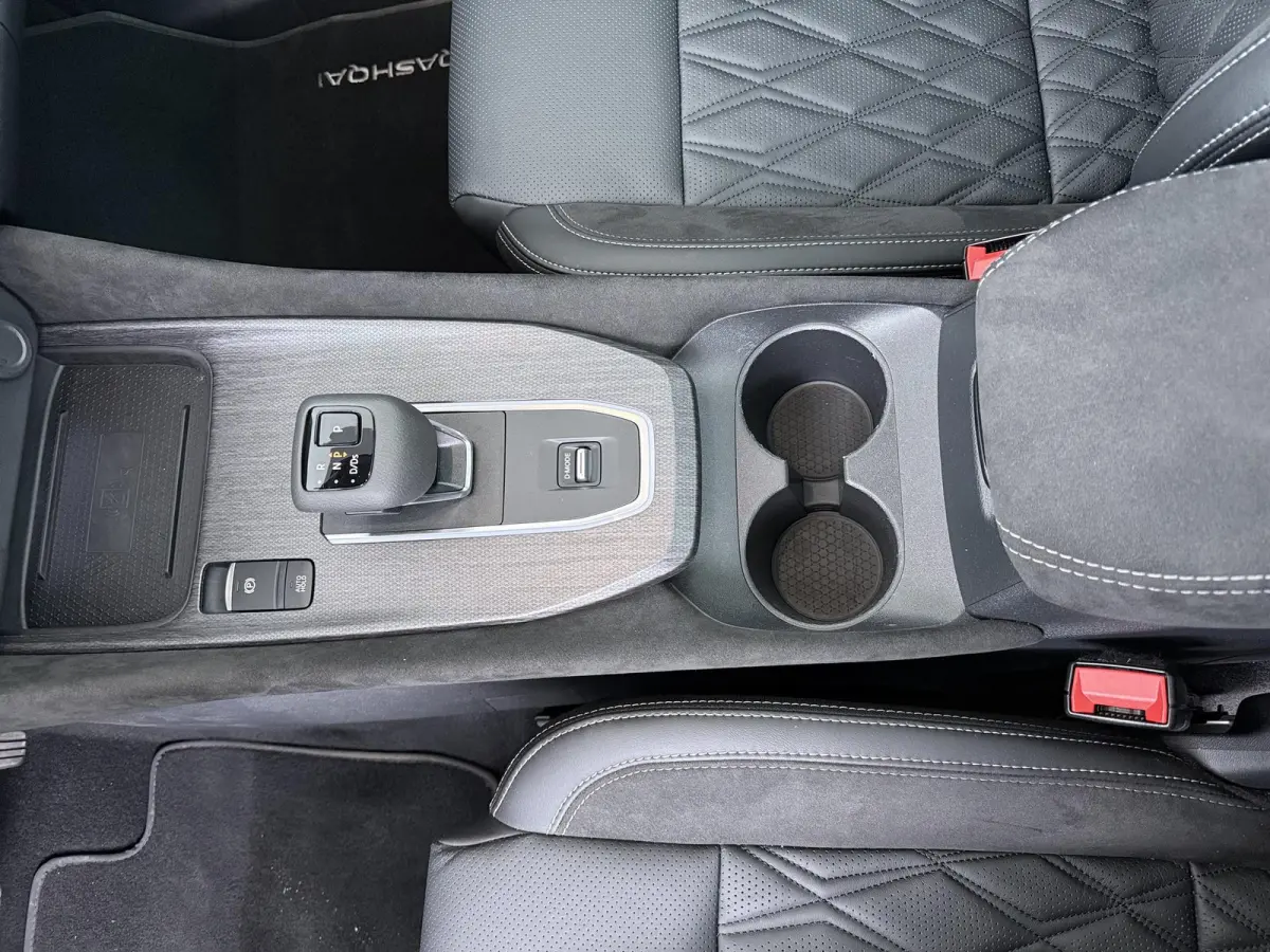 1.3 MHEV Xtronic Tekna Plus | Luxe Lederen Bekl. | BOSE Audio | Panoramadak | Head-Up |