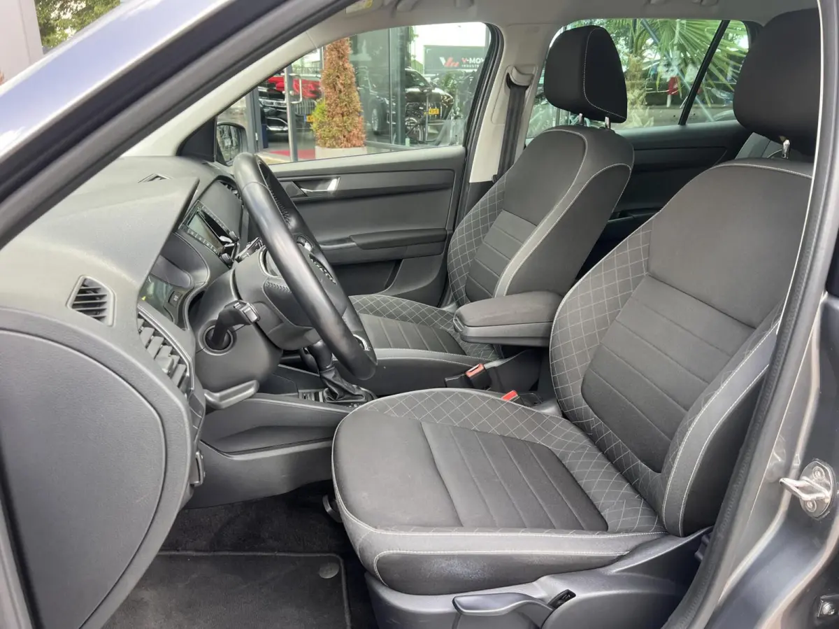 1.0 TSI Ambition Automaat Airco Cruise BTW