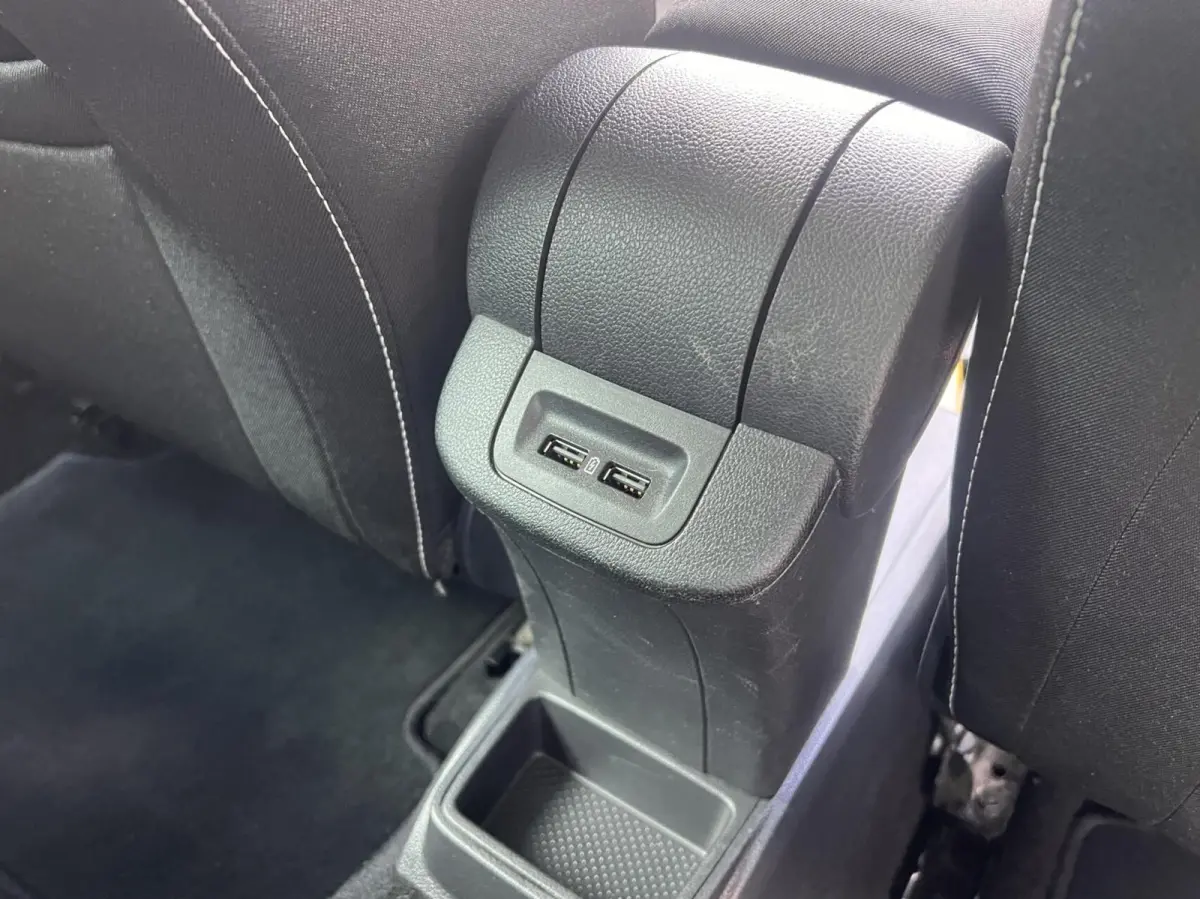 1.0 TSI Ambition Automaat Airco Cruise BTW
