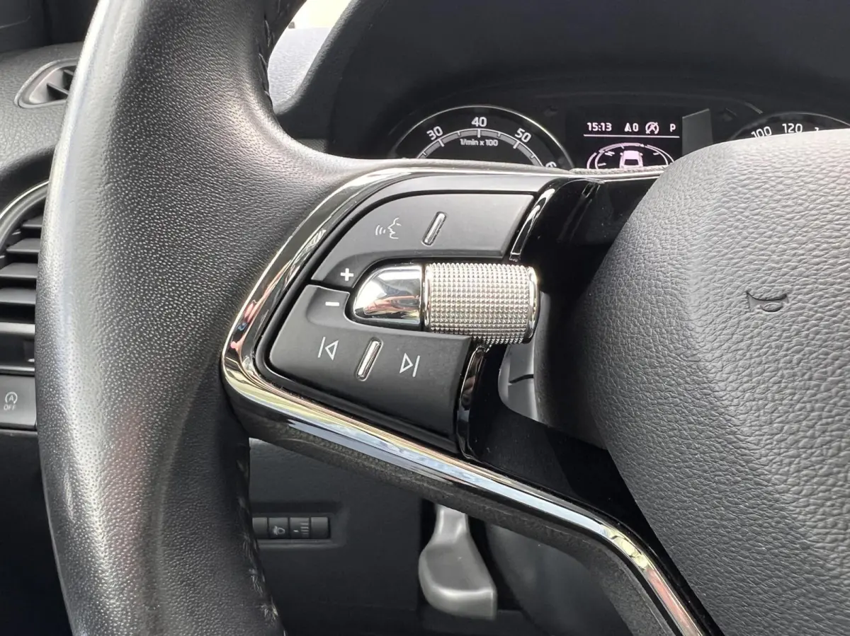 1.0 TSI Ambition Automaat Airco Cruise BTW