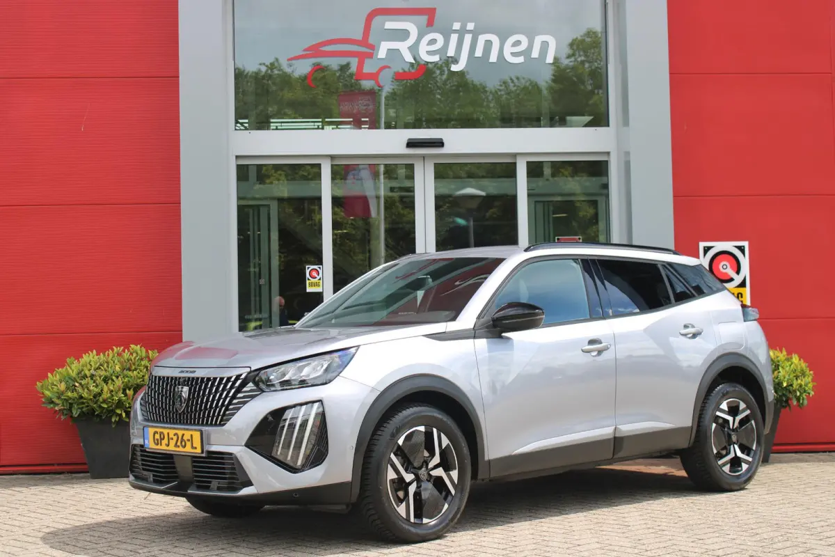 1.2 100PK ALLURE | TREKHAAK | CAMERA VOOR + ACHTER | NAVIGATIE | DRAADLOZE APPLE CARPLAY/ANDROID AUTO | LED KOPLAMPEN | ALL SEASON BANDEN | ADAPTIVE CRUISE CONTROL | DODEHOEK DETECTIE | CLIM