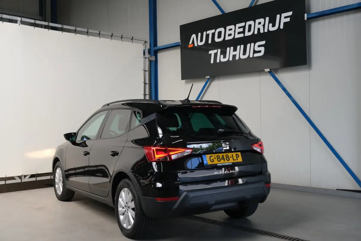 1.0 TSI Style Business Intense - N.A.P. Airco, Cruise, Navi, PDC, Camera, Carplay.