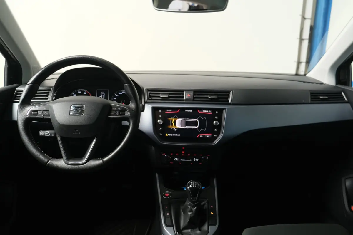 1.0 TSI Style Business Intense - N.A.P. Airco, Cruise, Navi, PDC, Camera, Carplay.