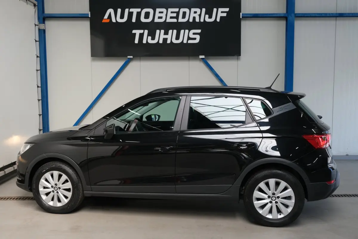 1.0 TSI Style Business Intense - N.A.P. Airco, Cruise, Navi, PDC, Camera, Carplay.