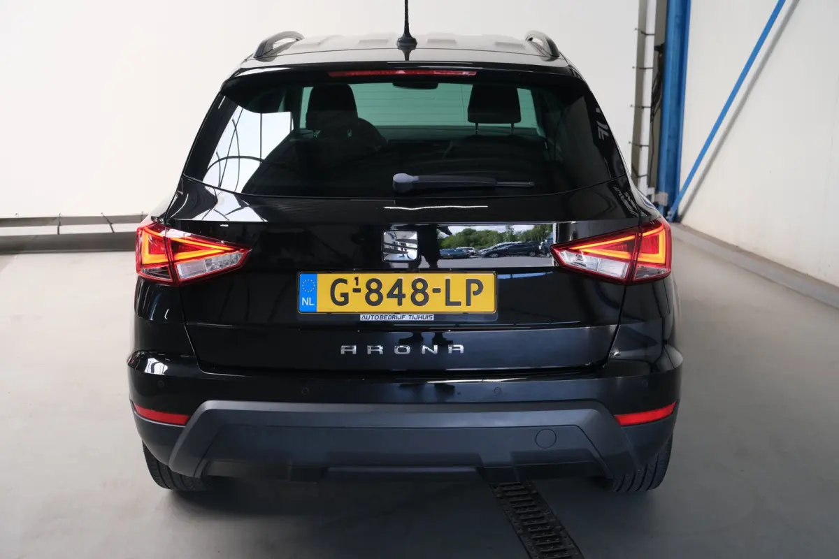 1.0 TSI Style Business Intense - N.A.P. Airco, Cruise, Navi, PDC, Camera, Carplay.
