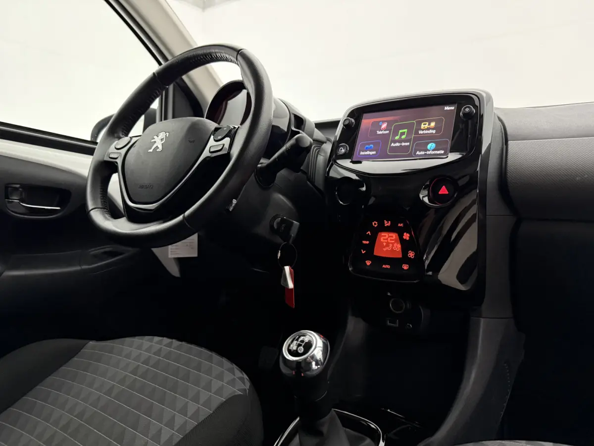 1.0 e-VTi Allure | Airco | Camera | Cruise | Carplay | LED | Elektrpakket