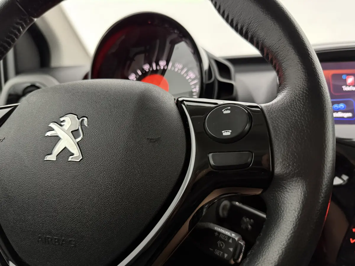 1.0 e-VTi Allure | Airco | Camera | Cruise | Carplay | LED | Elektrpakket