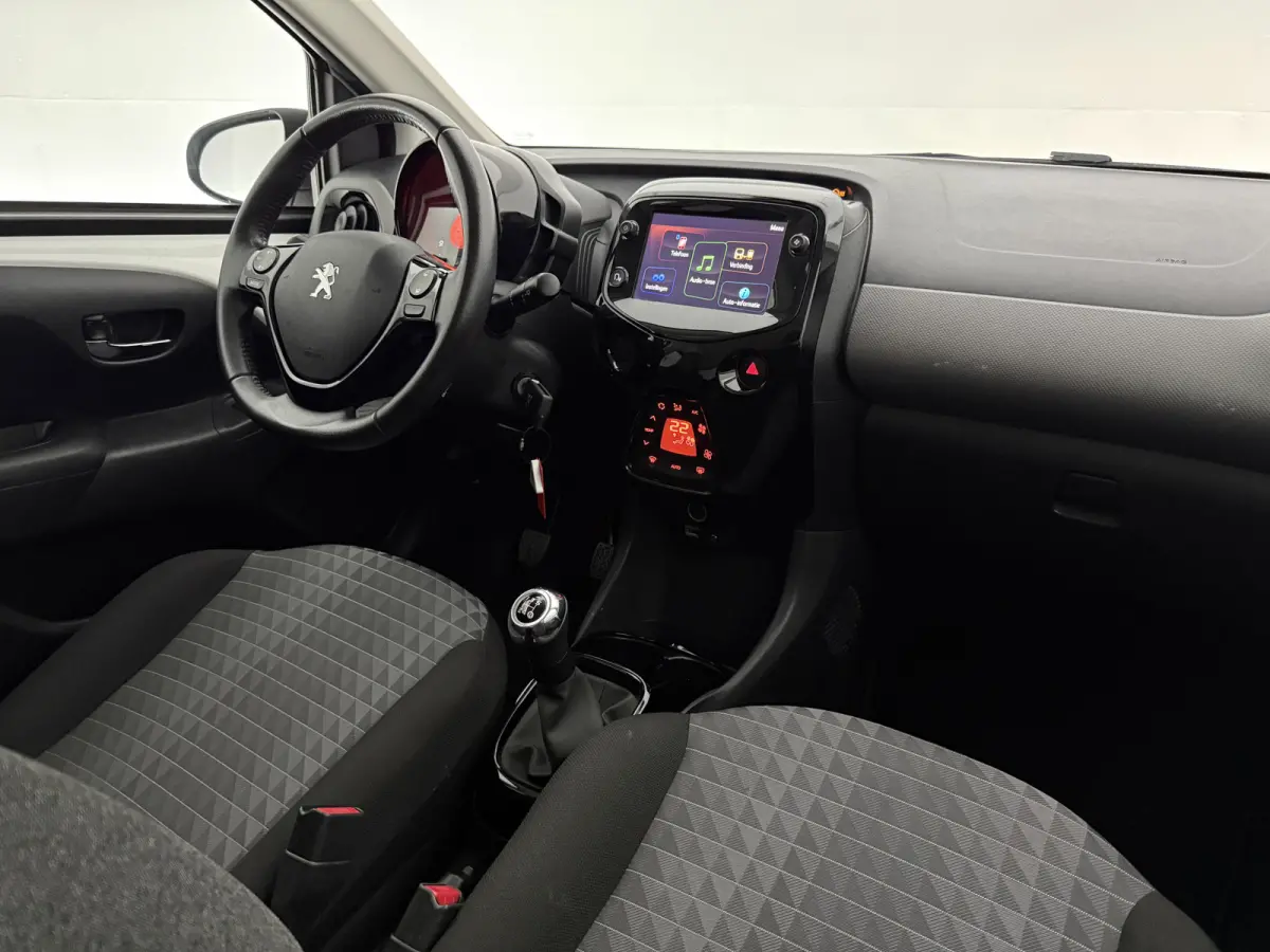 1.0 e-VTi Allure | Airco | Camera | Cruise | Carplay | LED | Elektrpakket