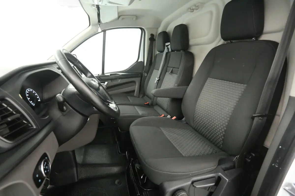 2.0 TDCI L1H1 | Marge | Airco | Cruise | 3 Zits | Trekhaak | Parkeersens.