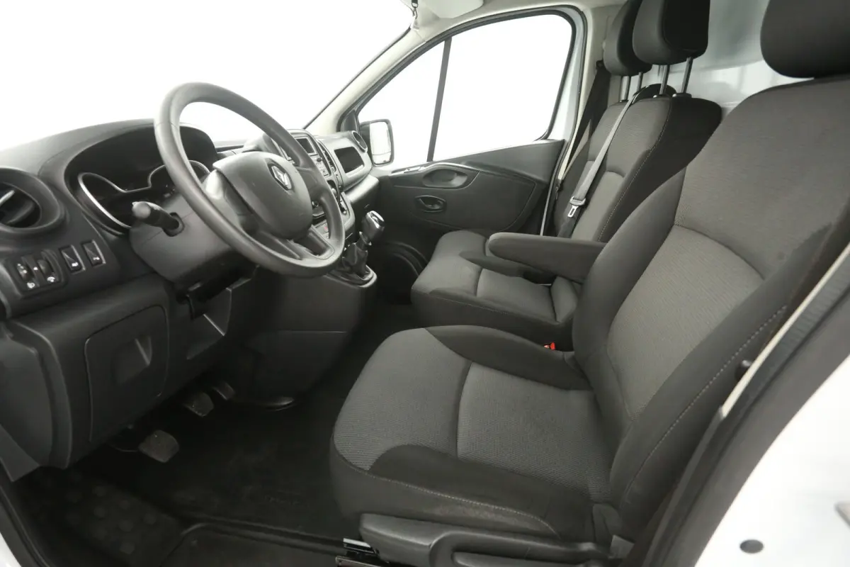 2.0 DCI L1H1 145PK | Marge | Airco | 3 Zits | Parkeersens. | Trekhaak | LED