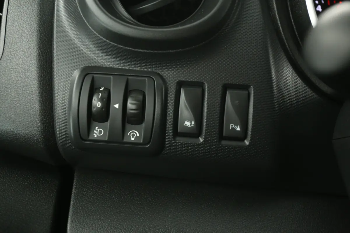 2.0 DCI L1H1 145PK | Marge | Airco | 3 Zits | Parkeersens. | Trekhaak | LED