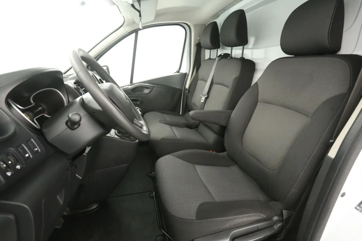 2.0 DCI L1H1 145PK | Marge | Airco | 3 Zits | Parkeersens. | Trekhaak | LED