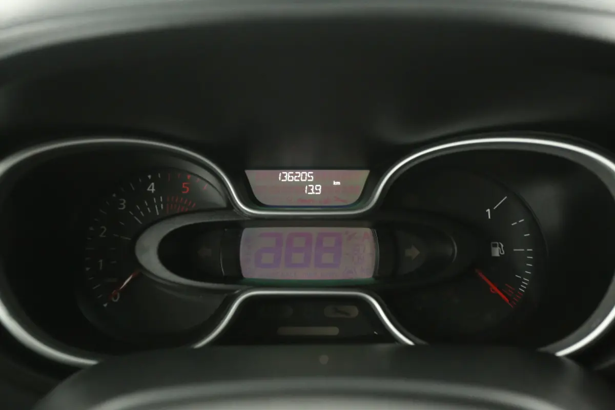 2.0 DCI L1H1 145PK | Marge | Airco | 3 Zits | Parkeersens. | Trekhaak | LED