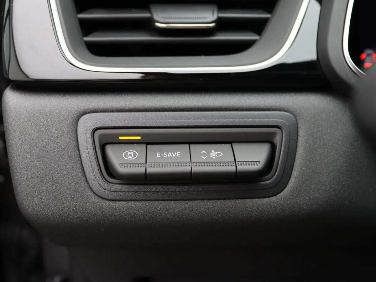 1.8 HEV AT Executive | Adapt. Cruise | Stoel- & Stuurverw. | Parkeercamera |
