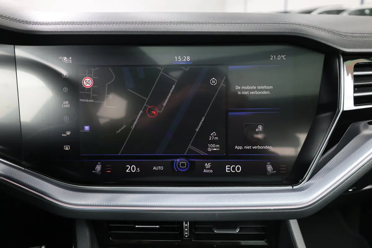 3.0 TSi eHybrid 4MOTION R-line LED/VIRTUAL/PANO/LEER+S.VERKOELING+MEMORY/21" LMV/360 CAM/ACC/12 MND GARANTIE!