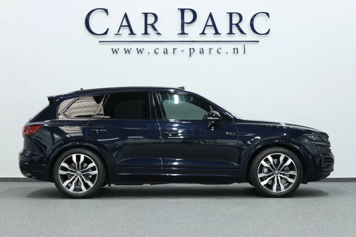 3.0 TSi eHybrid 4MOTION R-line LED/VIRTUAL/PANO/LEER+S.VERKOELING+MEMORY/21" LMV/360 CAM/ACC/12 MND GARANTIE!