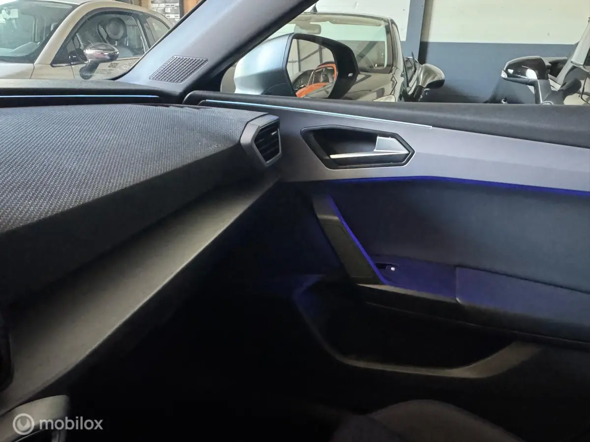2.0 TDI FR Automaat Carplay Alarm Sfeerverlichting