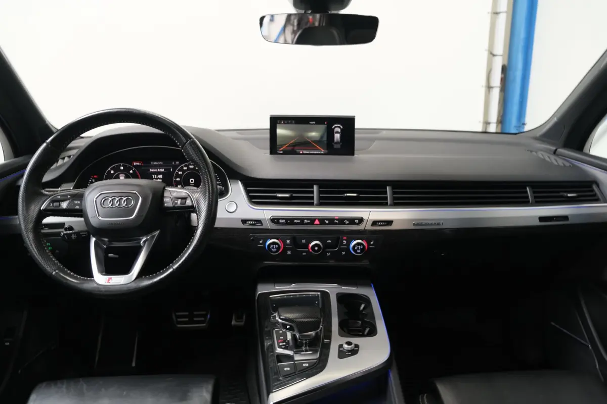 3.0 TDI ultra quattro Pro Line 2x S-Line Automaat - Panodak, Camera, Luchtvering, Carplay, Standkachel, Trekhaak.