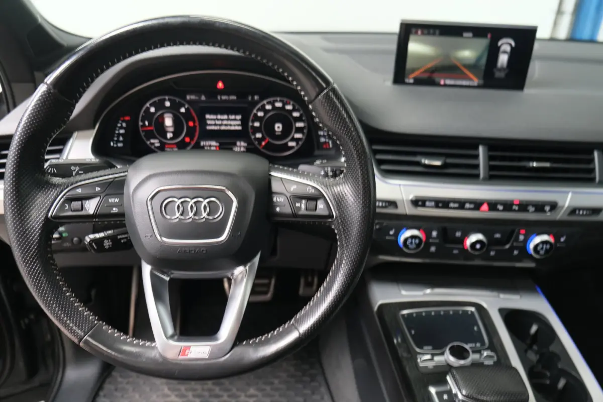 3.0 TDI ultra quattro Pro Line 2x S-Line Automaat - Panodak, Camera, Luchtvering, Carplay, Standkachel, Trekhaak.