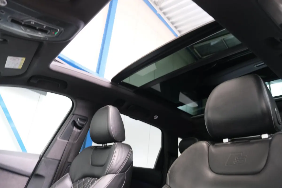 3.0 TDI ultra quattro Pro Line 2x S-Line Automaat - Panodak, Camera, Luchtvering, Carplay, Standkachel, Trekhaak.