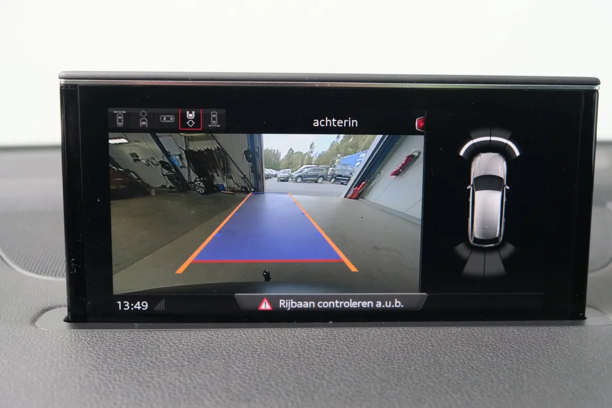 3.0 TDI ultra quattro Pro Line 2x S-Line Automaat - Panodak, Camera, Luchtvering, Carplay, Standkachel, Trekhaak.