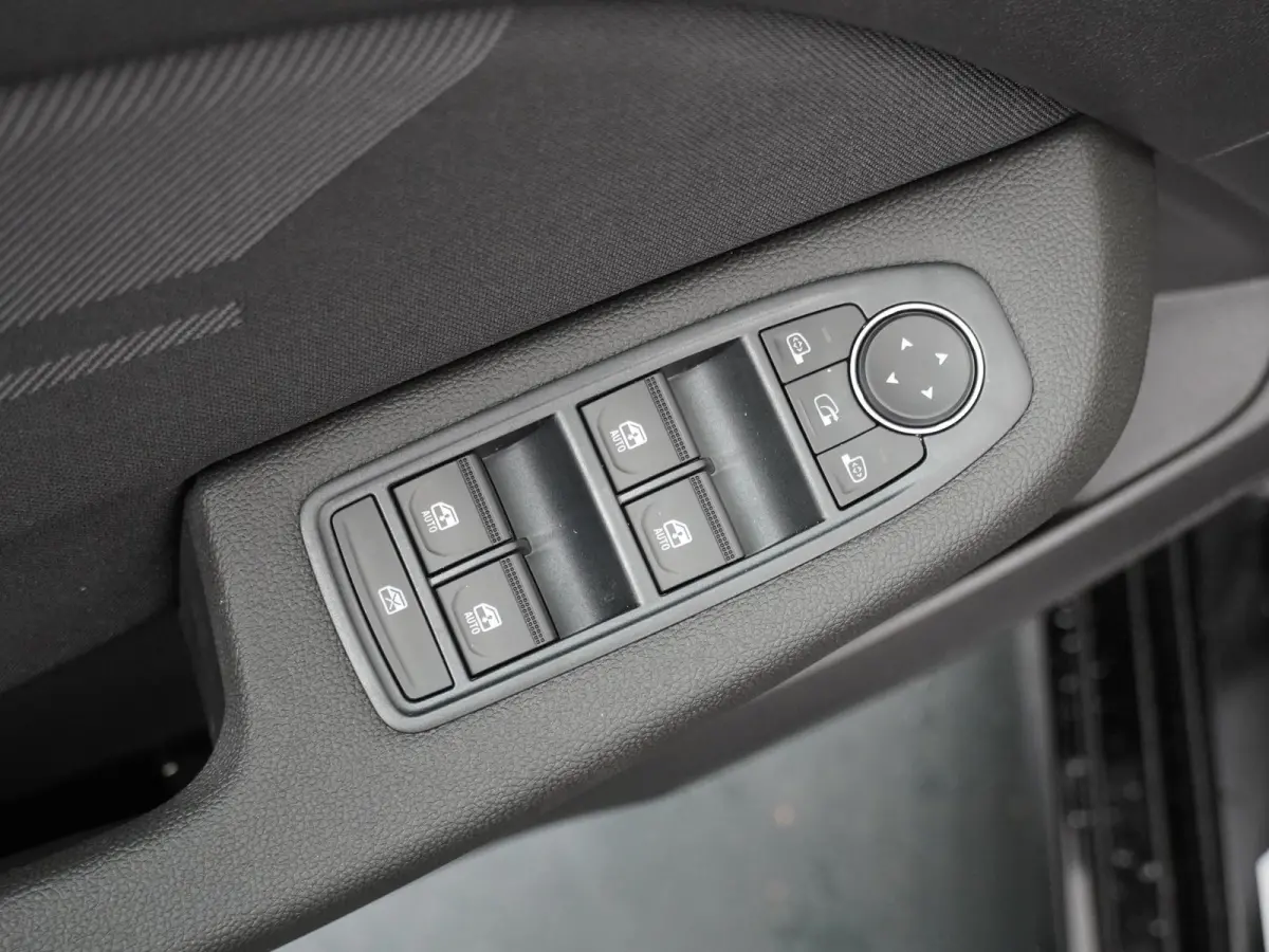 esprit Alpine full hybrid E-Tech 145 | BOSE Audio | 360 Camera | Adapt. Cruise |