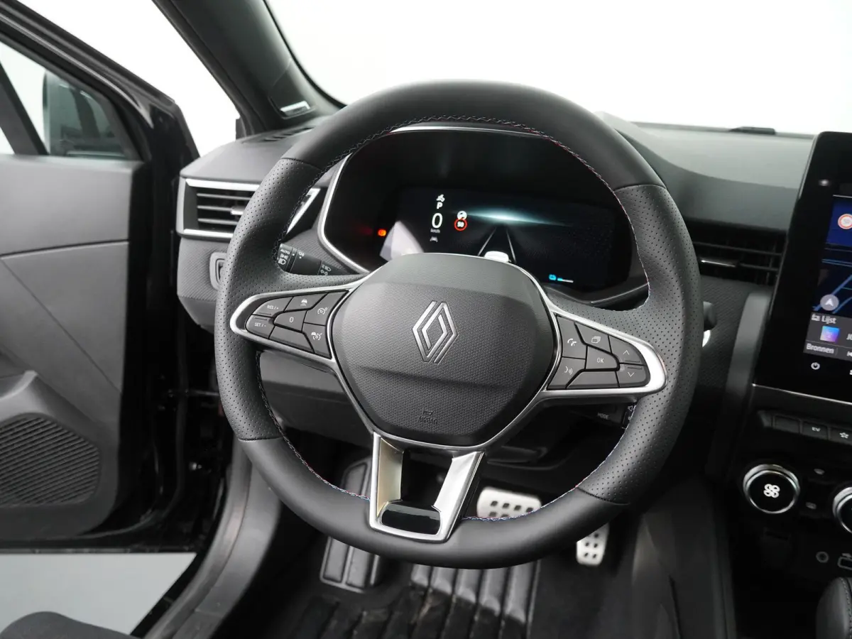 esprit Alpine full hybrid E-Tech 145 | BOSE Audio | 360 Camera | Adapt. Cruise |
