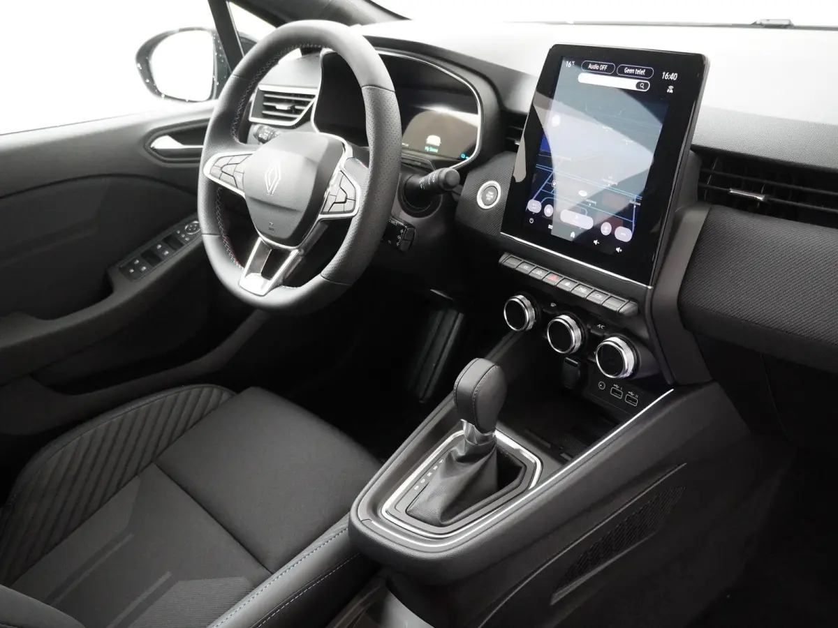 esprit Alpine full hybrid E-Tech 145 | BOSE Audio | 360 Camera | Adapt. Cruise |