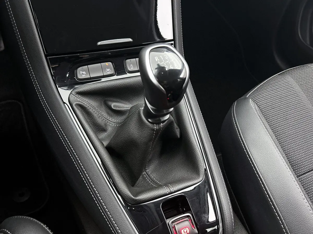 1.2 130pk GS | Navigatie | 360 Camera | Climate Control | Cruise Control | 18"LMV | Dodehoekdetectie | Apple Carplay/Android Auto |