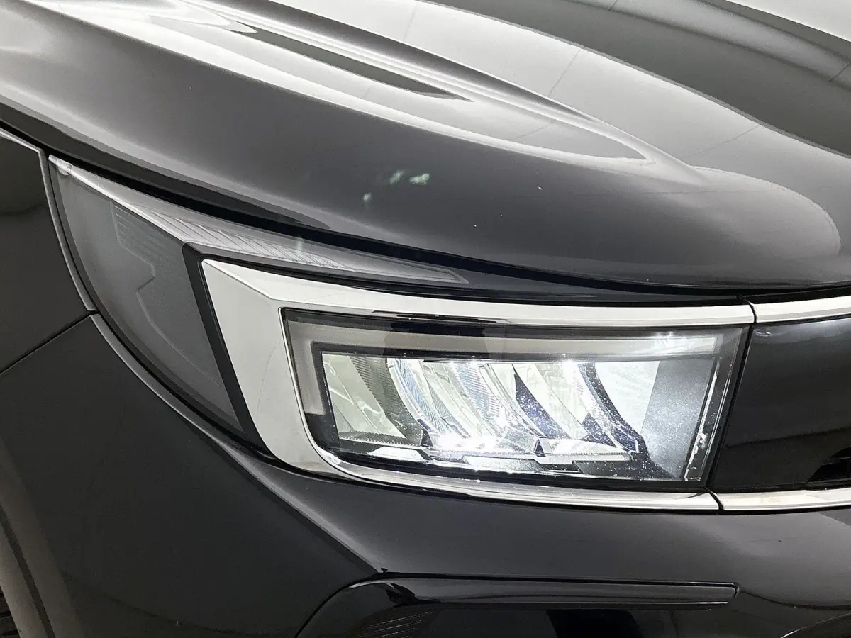 1.2 130pk GS | Navigatie | 360 Camera | Climate Control | Cruise Control | 18"LMV | Dodehoekdetectie | Apple Carplay/Android Auto |