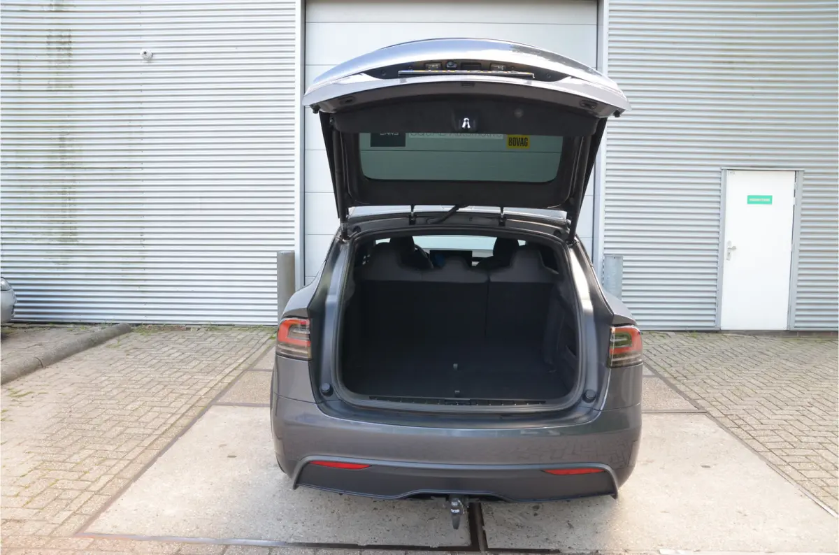 Dual Motor AWD 100 kWh Enhanced AutoPilot4.0 (twv 3.800,-), FSD 49,- p/mnd