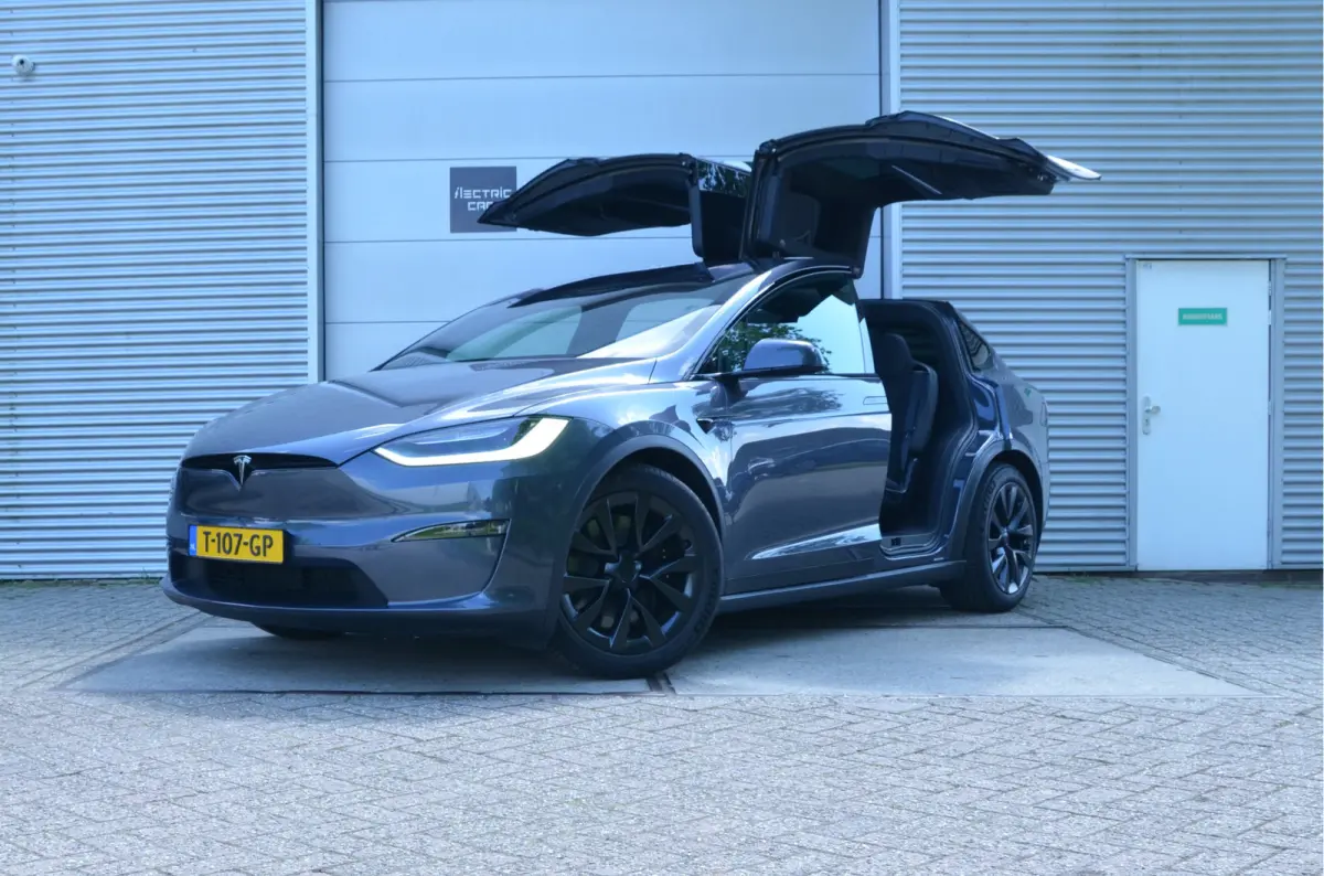 Dual Motor AWD 100 kWh Enhanced AutoPilot4.0 (twv 3.800,-), FSD 49,- p/mnd
