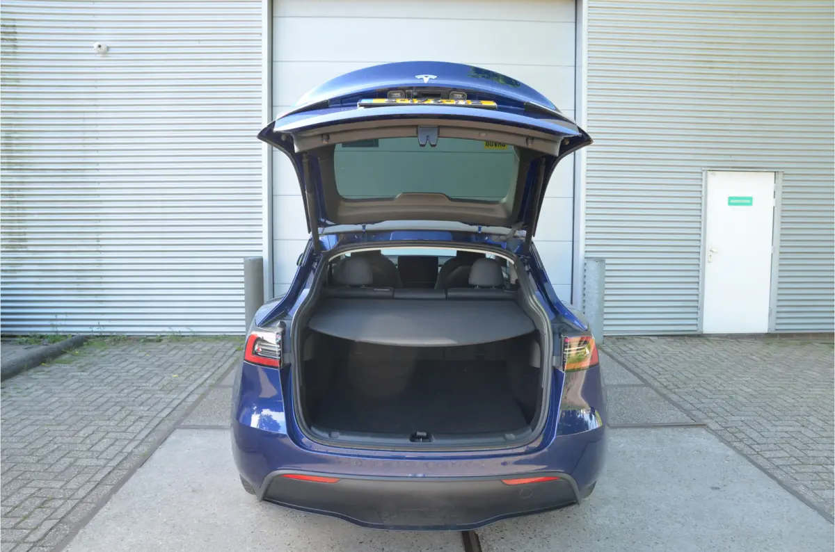 Long Range AWD 75 kWh Trekhaak (1.600kg), AutoPilot3.0 Ryzen