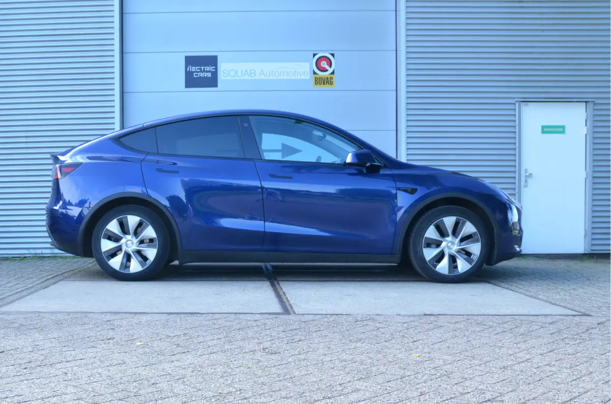 Long Range AWD 75 kWh Trekhaak (1.600kg), AutoPilot3.0 Ryzen
