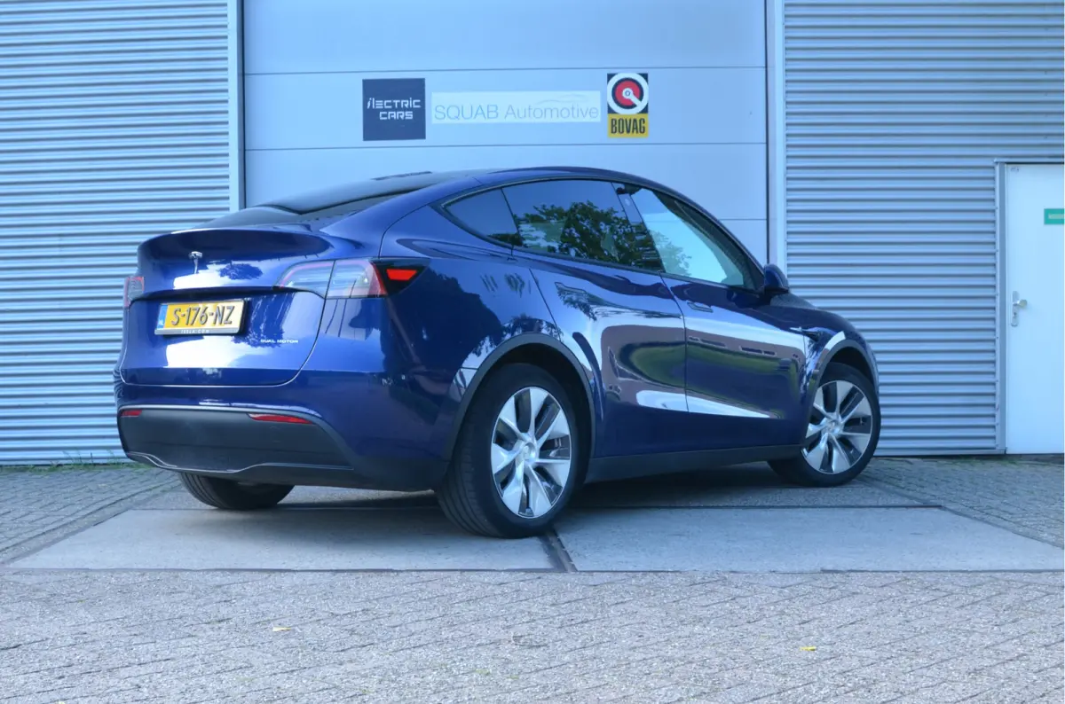 Long Range AWD 75 kWh Trekhaak (1.600kg), AutoPilot3.0 Ryzen