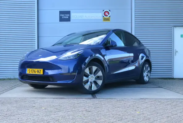 Long Range AWD 75 kWh Trekhaak (1.600kg), AutoPilot3.0 Ryzen